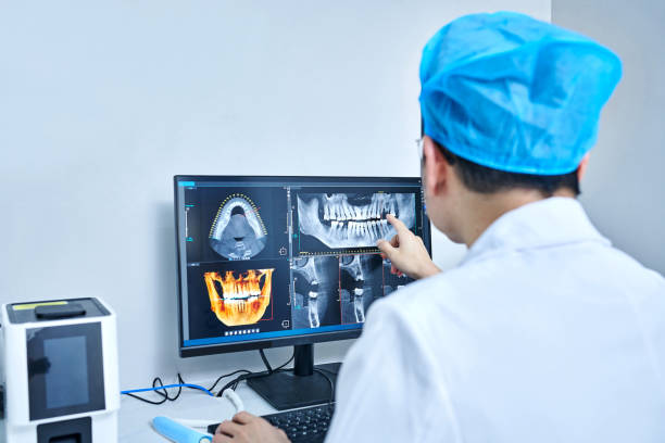 Best Weekend Emergency Dentist in Crystal Lake, FL